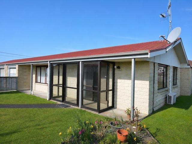 greerton, 2 bedrooms