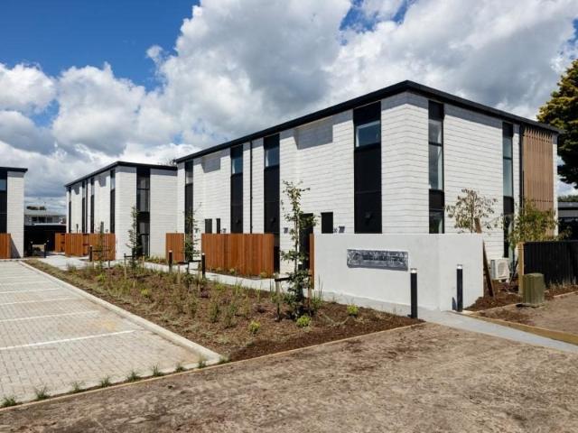 greerton, 2 bedrooms