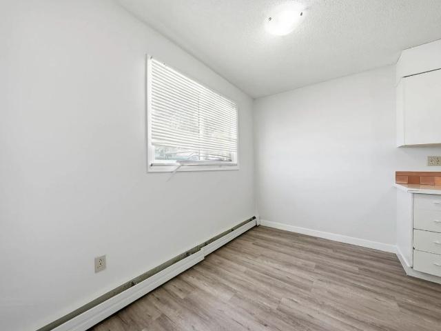 Grenada Arms 2 Bedroom Apartment for Rent at 37 Sheppard St, Regina, SK S4R 3M7 Coronation Park