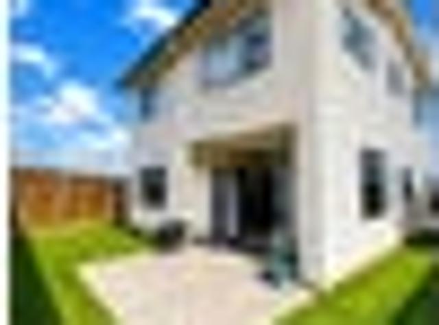 Grenada Village, 3 bedrooms, $850 pw