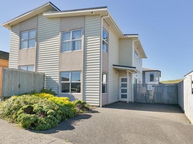 grenada village, 2 bedrooms