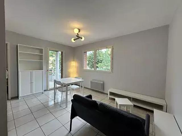 Grenade 31330 Location appartement 2 pièces t2 piscine parking