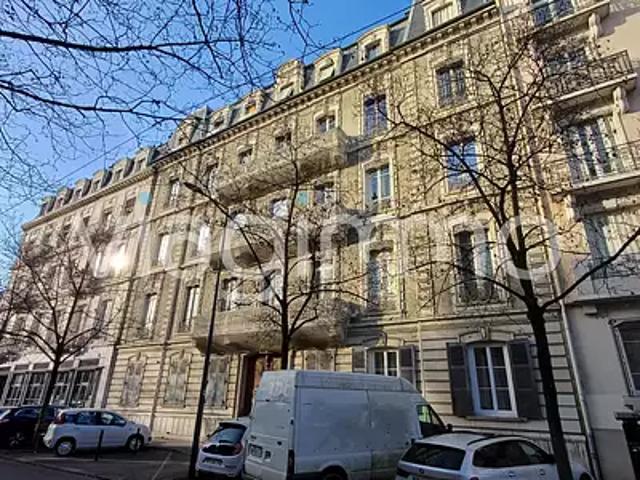 Grenoble 38000 Achat / Vente appartement 4 pièces t4 au dernier étage cave