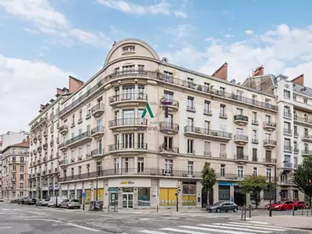 Grenoble 38000 Achat / Vente appartement 7 pièces t7