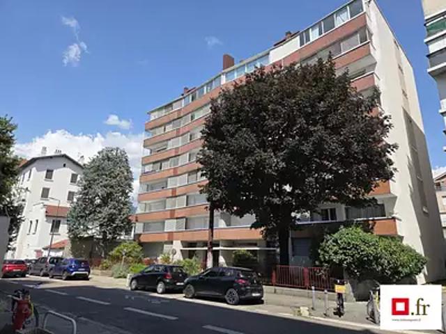 Grenoble 38000 Achat / Vente appartement 1 pièce t1 au dernier étage