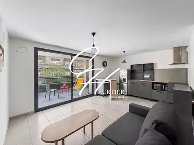 Grenoble 38000 Achat / Vente appartement 2 pièces t2