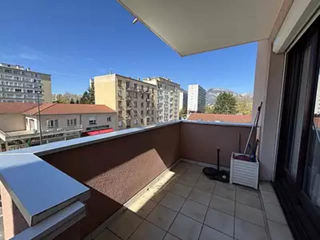 Grenoble 38100 Achat / Vente appartement 4 pièces t4