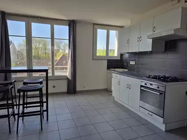 Grenoble 38100 Achat / Vente appartement 2 pièces t2 au dernier étage