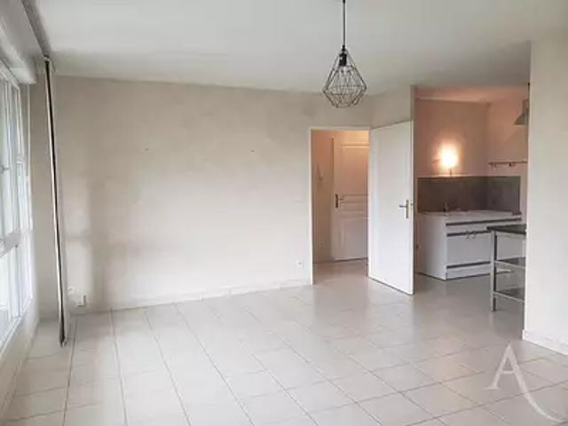 Grenoble 38100 Achat / Vente appartement 2 pièces t2 cave