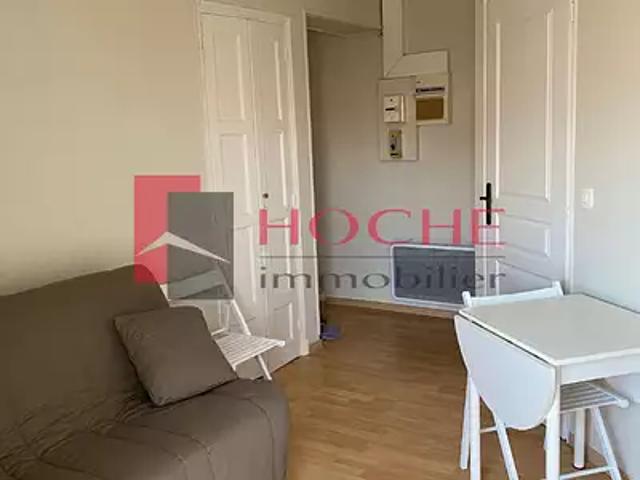 Grenoble 38100 Location appartement 1 pièce t1 au dernier étage cave