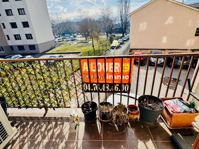 Grenoble STOP AFFAIRE SUPERBE T5 97 M2 PRIX CANON