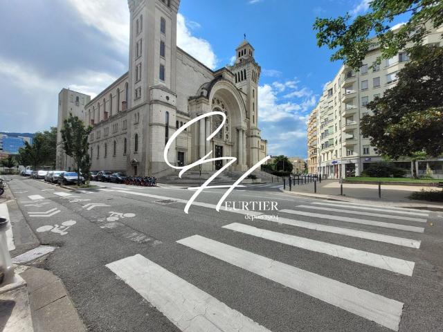 GRENOBLE APPARTEMENT T3 PROXIMITE GARE