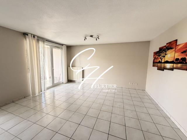 GRENOBLE APPARTEMENT T2 GARAGE