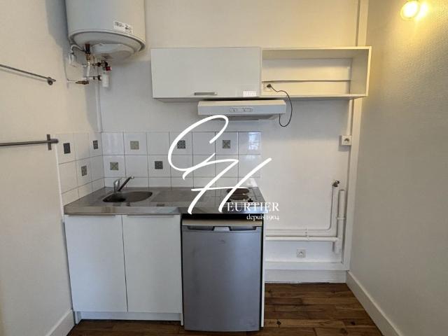 GRENOBLE APPARTEMENT T2 LUMINEUX