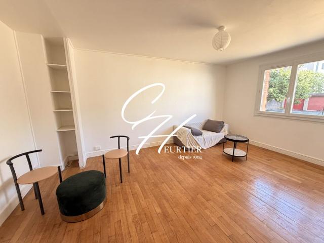 GRENOBLE APPARTEMENT T2 MEUBLE