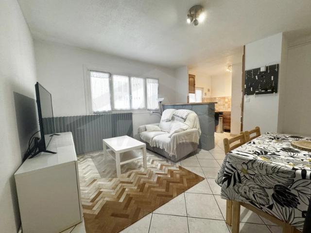 GRENOBLE. ILE VERTE. T3 MEUBLE
