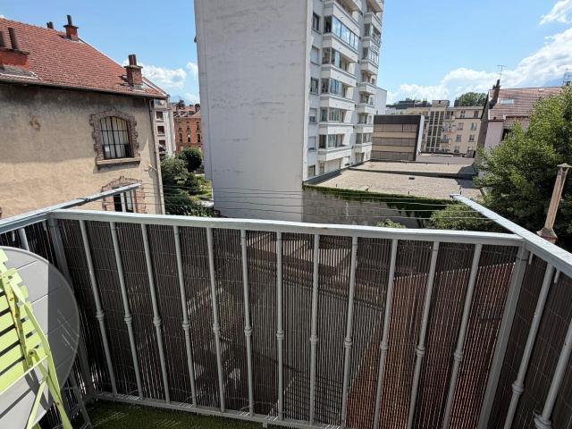 Grenoble Location Appartement 38