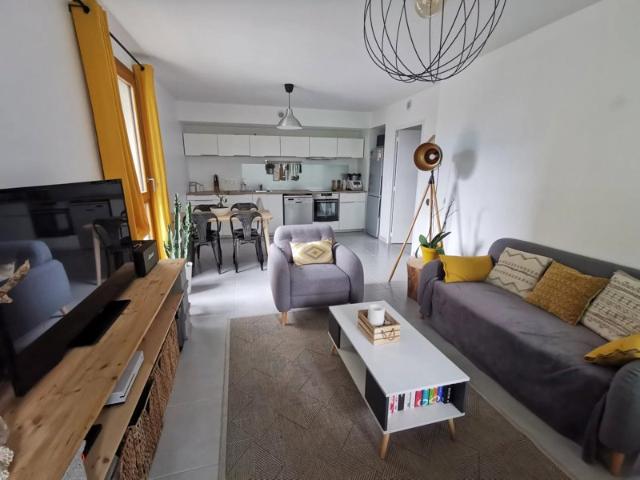 GRENOBLE quartier CEA T3 61.56m² + balcon + garage