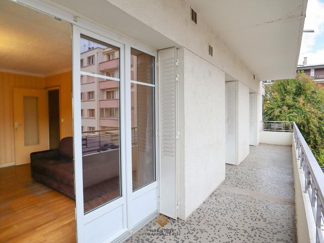 GRENOBLE: Rue Monge