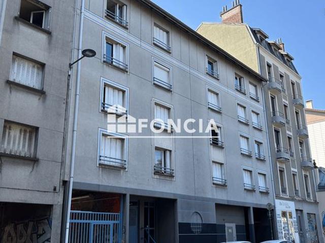 Grenoble rue nicolas chorier a vendre studio en bon etat, dpe c, vendu meublé