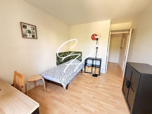 GRENOBLE STUDIO MEUBLE
