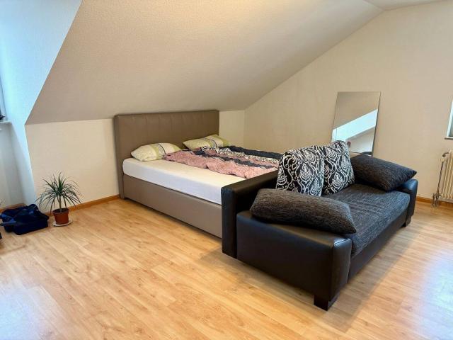 Grenznah investieren vermietete 1 Zimmer Wohnung mit Tiefgaragenstellplatz