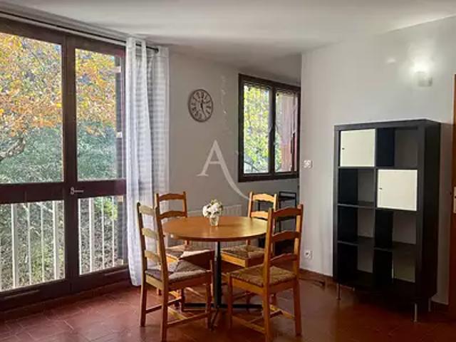 Gréoux les Bains 04800 Achat / Vente appartement 1 pièce t1 au dernier étage