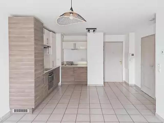 Gréoux les Bains 04800 Achat / Vente appartement 2 pièces t2 piscine balcon
