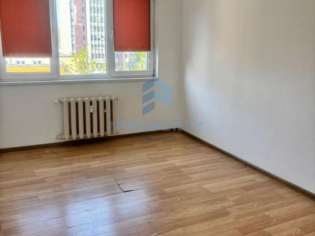 Grivita 1 Mai | 3 Camere | Nemobilat | Balcon