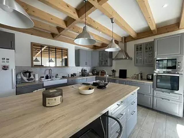Grièges 01290 Achat / Vente maison 8 pièces t8