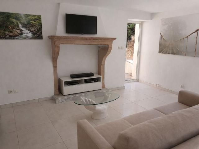 Grillon Location Maison 84