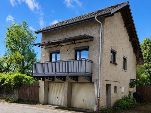 GRILLY Bel appartement atypique de type T3 56 m² 76 m² utiles 415.000 €