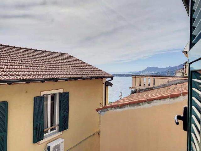 Grimaldi Superiore Trilocale Da Ristrutturare La Chiesett. 78m² Ventimiglia