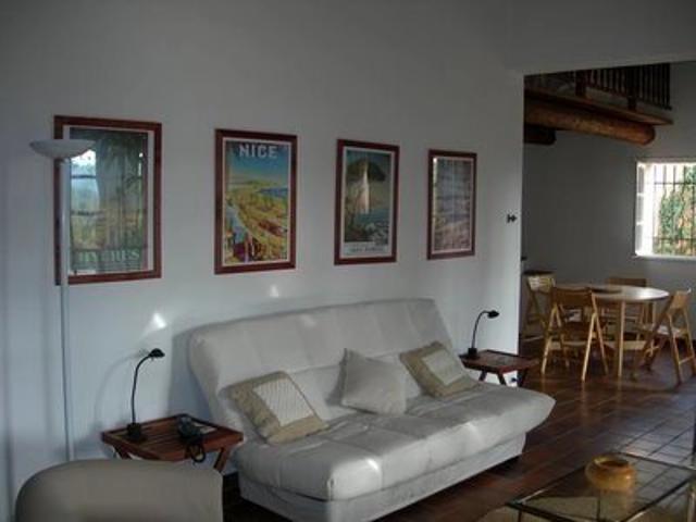 Grimaud.A Pied Du Village. Sur 1100 M2.Maison De Plain Pied. m² Grimaud