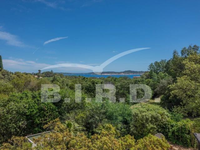 Grimaud: villa de charme rénovée proche plage et Golf