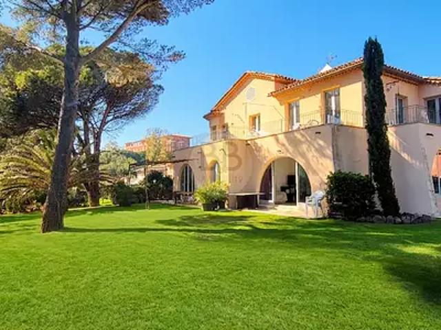 Grimaud 83310 Achat / Vente appartement 1 pièce t1