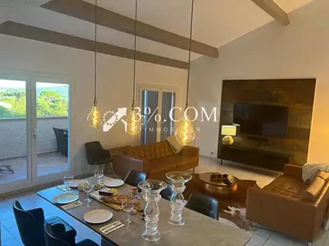 Grimaud 83310 Achat / Vente appartement 4 pièces t4 au dernier étage
