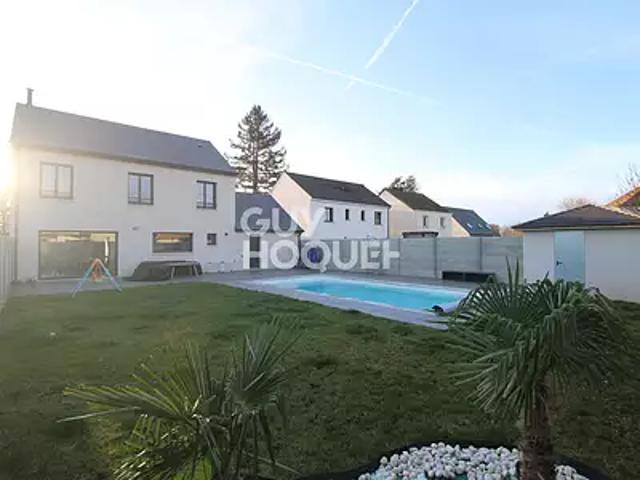 Grisy Suisnes 77166 Achat / Vente maison 6 pièces t6 au dernier étage parking