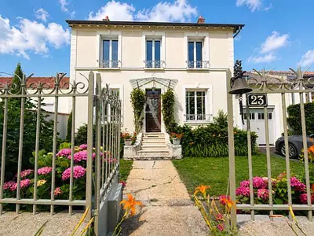Grisy Suisnes 77166 Achat / Vente maison 7 pièces t7 terrasse cave