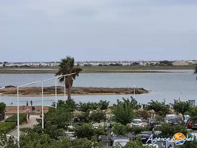Gruissan 11430 Achat / Vente appartement 5 pièces t5 au dernier étage parking