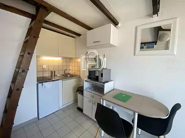 Gruissan 11430 Achat / Vente appartement 1 pièce t1 au dernier étage