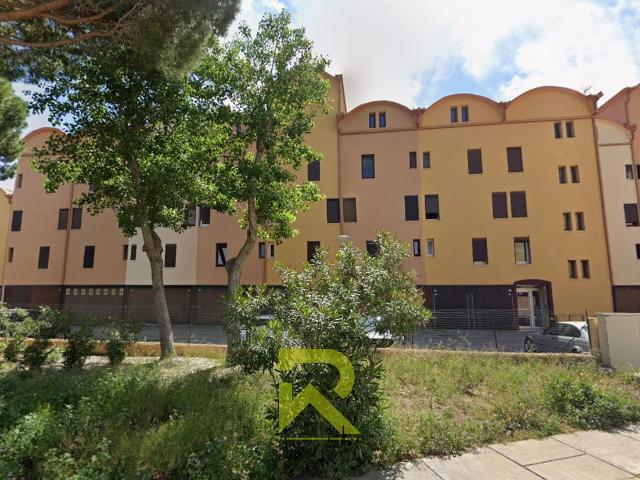 Gruissan Duplex 3 Chambres Avec Loggia, Piscine Et Parking R. 73m² Gruissan