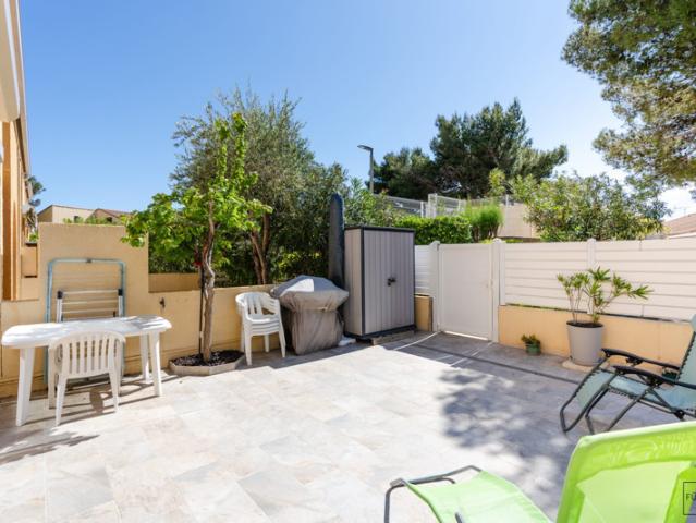 Gruissan Les Ayguades: Appartement 2 pièces/terrasse/parking