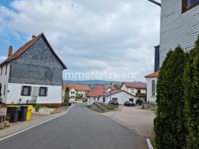 Grundstück mit Bauernhof, teilbar in 4 Parzellen, auf VB