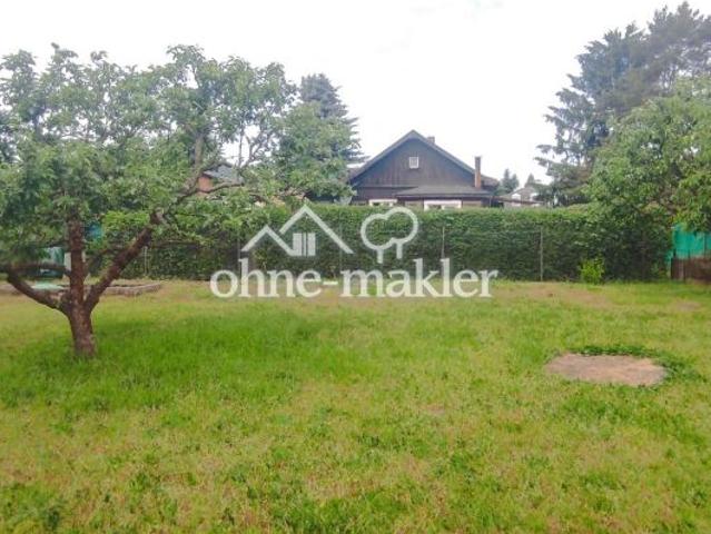 Grundstück in der Nähe der U Bahn