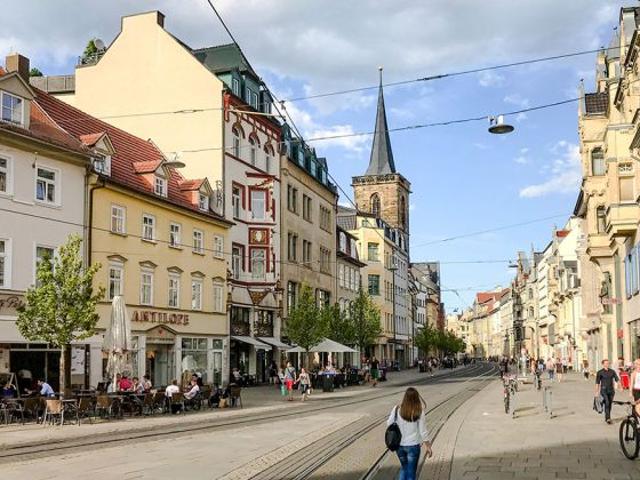 Grundstück zum Bau eines Einfamilienhaus in der Erfurter Altstadt nahe der Krämerbrücke | unbebaut