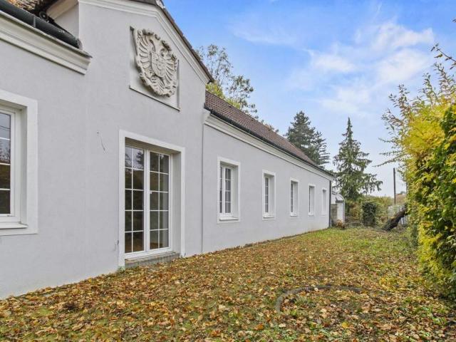 GRÜNES PARADIES an der DONAU + Exklusives Anwesen