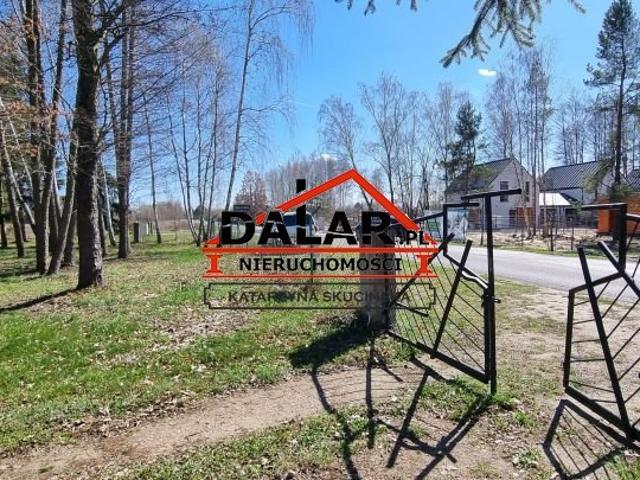 Grunt z halą i domem w Sierzchowie – inwestycja!