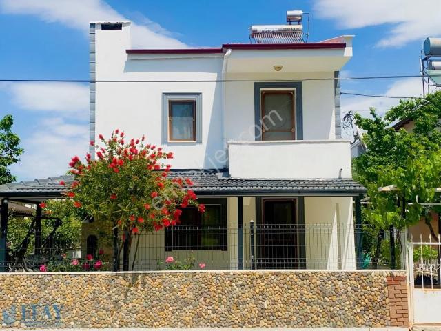 Grupkent Sitesinde Müstakil Villa