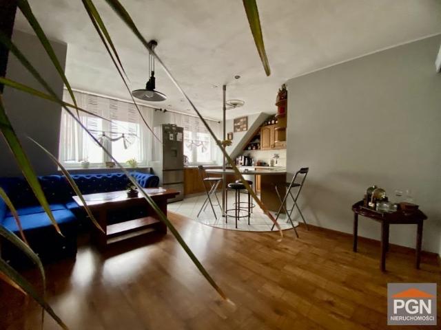 Dwupoziomowe 121 m2 w centrum Gryfice – gotowe do zamieszkania